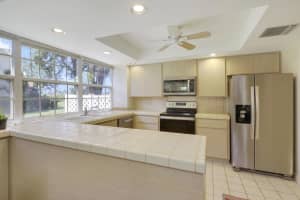 8107 Oakton Court D, Lake Clarke Shores, FL 33406 Sold 07/31/24