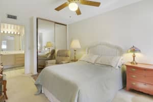 8107 Oakton Court D, Lake Clarke Shores, FL 33406 Sold 07/31/24