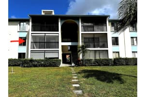 1106 Green Pine Blvd APT G2, West Palm Beach, FL 33409, Sold 02/08/24