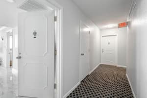 2000 Presidential Way 1702, West Palm Beach, FL 33401 Sold 01/24/25