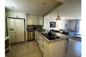 2929 S Ocean Boulevard 3030, Boca Raton, FL 33432 Sold 03/29/24