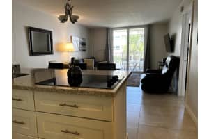 2929 S Ocean Boulevard 3030, Boca Raton, FL 33432 Sold 03/29/24