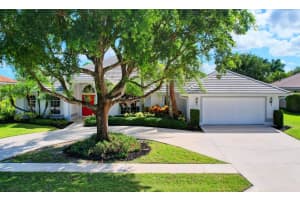 1906 S Club Drive, Wellington, FL 33414 Sold 12/27/23