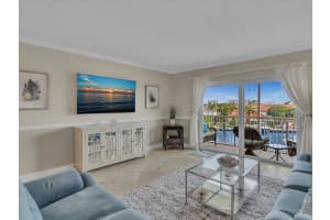330 N Federal Highway 412, Deerfield Beach, FL 33441 Sold 11/14/23