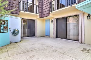 3909 Louis Drive, Lake Worth, FL 33461 Sold 12/01/23