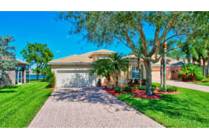 8115 Alberti Drive, Lake Worth, FL 33467 Sold 02/16/24