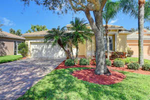8115 Alberti Drive, Lake Worth, FL 33467 Sold 02/16/24