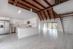 6314 Las Flores Drive, Boca Raton, FL 33433 Sold 05/03/24