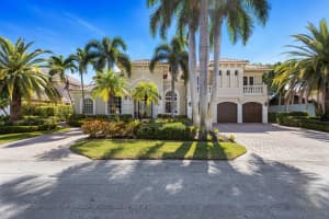 920 Hyacinth Drive, Delray Beach, FL 33483 Sold 12/20/23