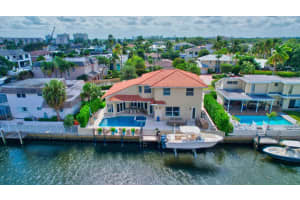 681 NE 30th Place, Boca Raton, FL 33431 Sold 01/04/24