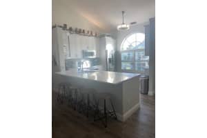 288 Moccasin Trail W, Jupiter, FL 33458 Sold 08/09/24