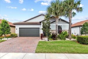 425 SE Bancroft Court, Port St Lucie, FL 34984 Sold 03/28/24