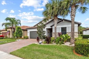 425 SE Bancroft Court, Port St Lucie, FL 34984 Sold 03/28/24