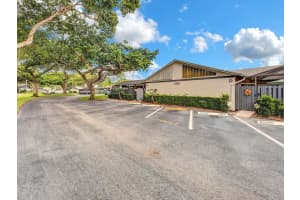 1165 Summit Trail Circle Apt. A, West Palm Beach, FL 33415 Sold 12/01/23