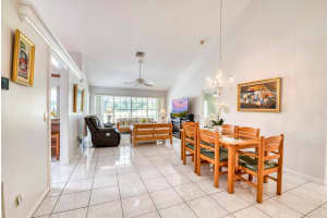 306 Moccasin Trail W, Jupiter, FL 33458 Sold 03/15/24