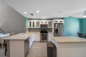 17082 Boca Club Boulevard 3, Boca Raton, FL 33487 Sold 04/30/24
