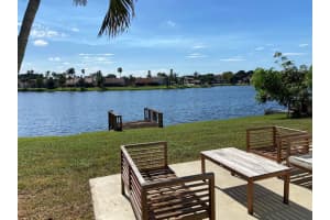 12203 Sunset Point Circle, Wellington, FL 33414 Sold 03/06/24