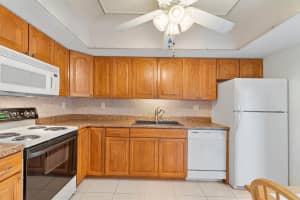 9531 NW 2nd Place 2-F, Coral Springs, FL 33071 Sold 04/10/24