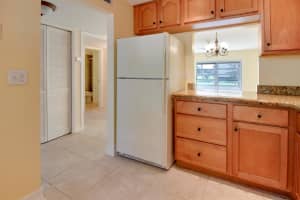 23 Abbey Lane 101, Delray Beach, FL 33446 Sold 12/05/23