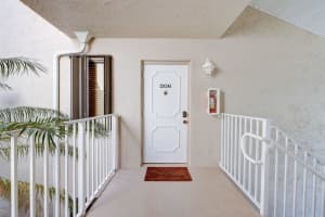 3212 S Lakeview Circle 10-206, Hutchinson Island, FL 34949 Sold 11/21/23