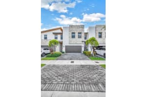 7842 NW 105th Court, Doral, FL 33178 Sold 01/25/24