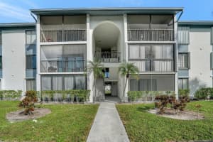1011 Green Pine Boulevard B3, West Palm Beach, FL 33409 Sold 12/19/23