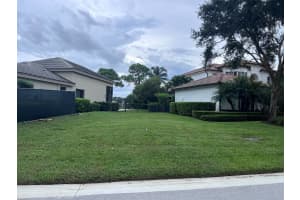 13908 Le Havre Drive, Palm Beach Gardens, FL 33410 Sold 05/24/24