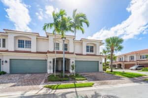 66 Lancaster Road, Boynton Beach, FL 33426 Sold 12/08/23