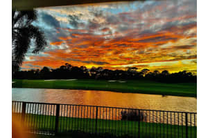 611 Hermitage Circle, Palm Beach Gardens, FL 33410 Sold 09/27/24