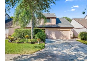 118 Beaumont Lane, Palm Beach Gardens, FL 33410 Sold 01/10/24