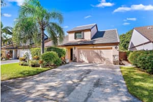 118 Beaumont Lane, Palm Beach Gardens, FL 33410 Sold 01/10/24