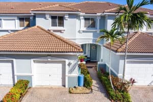 2127 Oakmont Drive, Riviera Beach, FL 33404 Sold 01/10/24