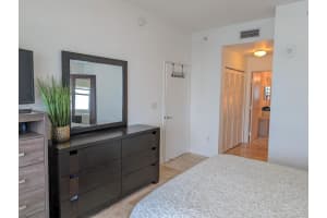 31 SE 5th Street 3719, Miami, FL 33133 Sold 04/03/24