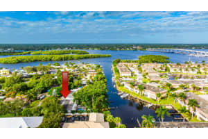 2495 SW Hideaway Lane, Stuart, FL 34994 Sold 12/27/23