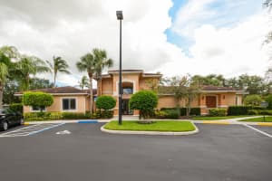 211 SW Palm Drive 101, Port St Lucie, FL 34986 Sold 02/21/24