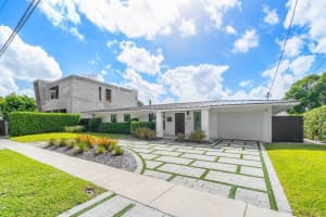 2310 NE 49th Street, Lighthouse Point, FL 33064 Sold 01/12/24