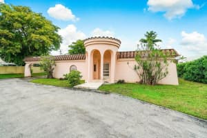 1060 Spanish River Road, Boca Raton, FL 33432 Sold 02/12/24