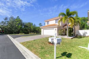 615 Perdido Heights Drive, Greenacres, FL 33413 Sold 01/24/24