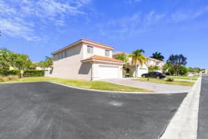 615 Perdido Heights Drive, Greenacres, FL 33413 Sold 01/24/24