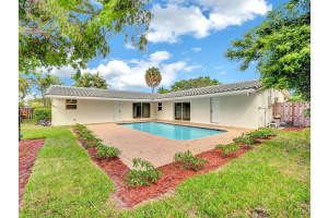 4421 NE 27th Terrace, Lighthouse Point, FL 33064 Sold 06/11/24