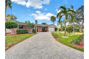 4421 NE 27th Terrace, Lighthouse Point, FL 33064 Sold 06/11/24