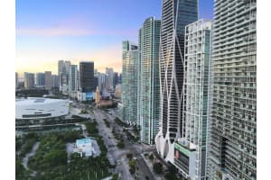 1040 Biscayne Boulevard 3301, Miami, FL 33132 Sold 08/01/24