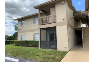 1814 Abbey Road 103, West Palm Beach, FL 33415 Sold 11/27/23