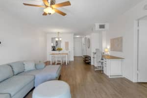 1040 SE 4th Avenue 324, Deerfield Beach, FL 33441 Sold 12/20/23