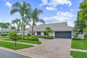 4295 Bocaire Boulevard, Boca Raton, FL 33487 Sold 11/22/23