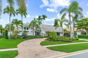 4295 Bocaire Boulevard, Boca Raton, FL 33487 Sold 11/22/23