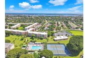 2515 NE 2nd Court 304, Boynton Beach, FL 33435 Sold 01/24/24