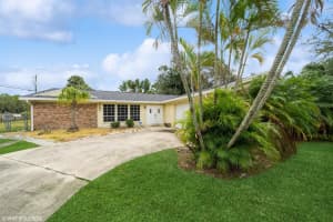 5100 Seagrape Drive, Fort Pierce, FL 34982 Sold 09/13/24