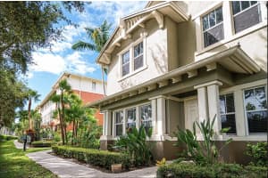 990 Millbrae Court 2, West Palm Beach, FL 33401 Sold 06/28/24