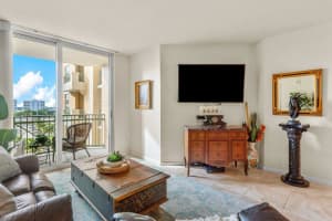 403 S Sapodilla Avenue 506, West Palm Beach, FL 33401 Sold 01/12/24